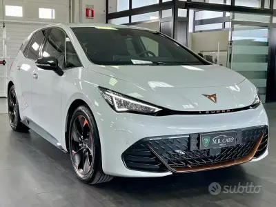 Usata Cupra Born 69 kW (95 CV) 2023 Bianco Utilitaria