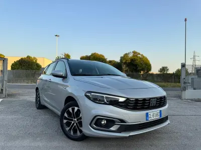 Usata Fiat Tipo Business 95 CV (69 kW) 2022 Argento Station wagon