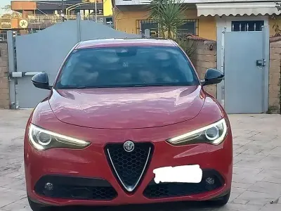 Usata Alfa Romeo Stelvio Super 179 CV (131 kW) 2018 Rosso SUV