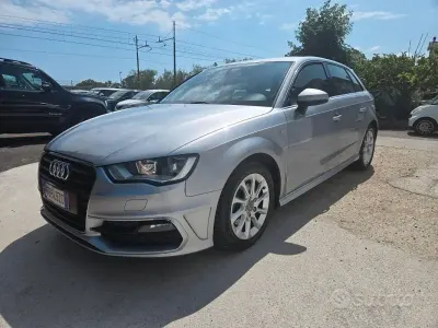 Usata Audi A3 Business 110 CV (80 kW) 2015 Grigio Berlina