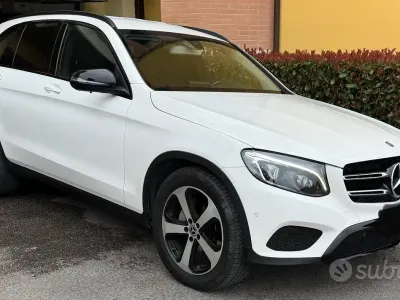 Usata Mercedes GLC220 170 CV (125 kW) 2018 Bianco SUV