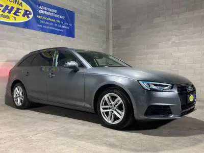 Usata Audi A4 150 CV (110 kW) 2019 Grigio Berlina