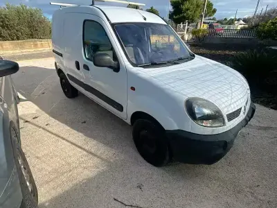 Usata Renault Kangoo 84 CV (61 kW) 2005 Bianco Monovolume