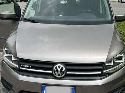 VW Caddy Maxi