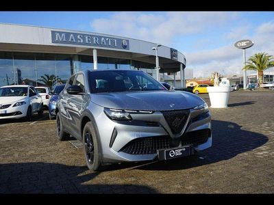 Usata Alfa Romeo Junior 145 CV (106 kW) 2025 Grigio SUV