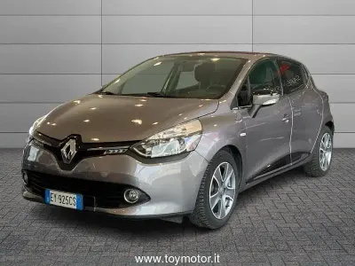 Usata Renault Clio IV 75 CV (55 kW) 2015 Grigio Berlina