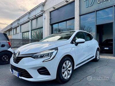 Usata Renault Clio V Business 86 CV (63 kW) 2020 Bianco Berlina