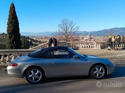 Usata Porsche 911 345 CV (253 kW) 2000 Grigio Cabrio