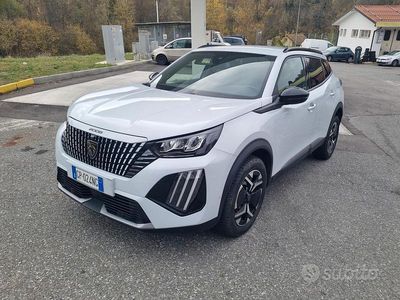 Usata Peugeot 2008 Allure 131 CV (96 kW) 2023 SUV