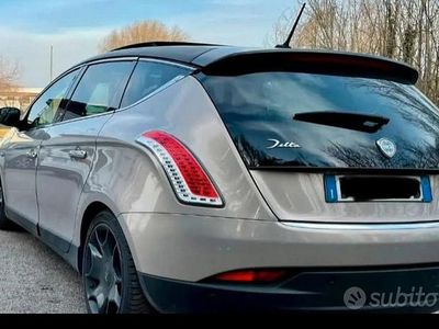 Usata Lancia Delta 190 CV (139 kW) 2012 Utilitaria