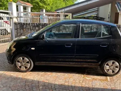 Usata Kia Picanto 60 CV (44 kW) 2007 Utilitaria