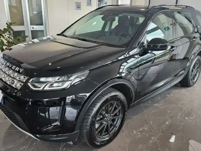 Second-hand Land Rover Discovery 5 150 CP (110 kW) 2020 Negru SUV