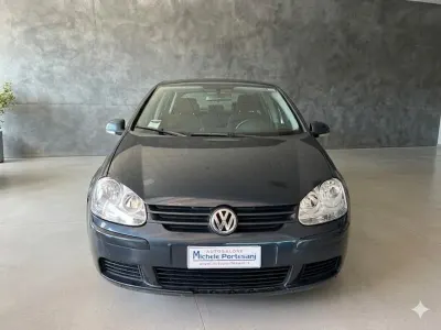 Usata VW Golf IV Trendline 105 CV (77 kW) 2006 Grigio Berlina