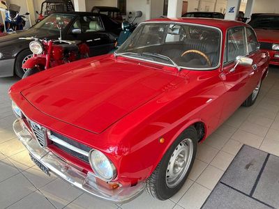 Usata Alfa Romeo GT Junior 88 CV (64 kW) 1973 Rosso Coupé