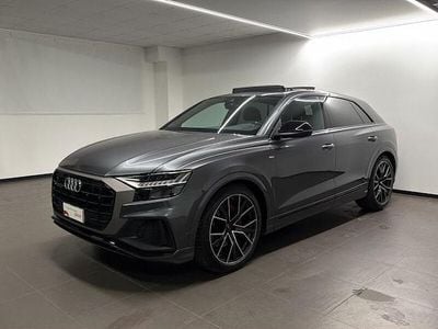Usata Audi Q8 Sport 286 CV (210 kW) 2022 Grigio SUV
