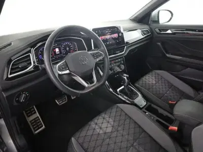 Usata VW T-Roc R-line 150 CV (110 kW) 2024 Argento SUV