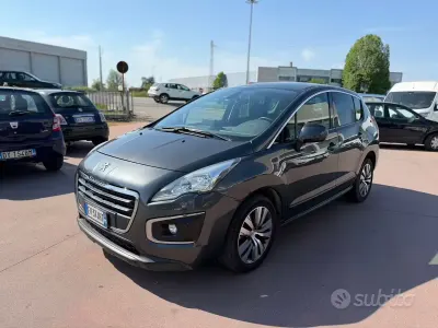 Usata Peugeot 3008 Business-Line 115 CV (84 kW) 2014 Grigio Station wagon