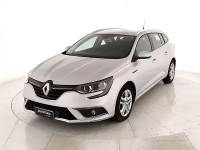 Usata Renault Mégane GrandTour Business 116 CV (85 kW) 2020 Grigio Station wagon