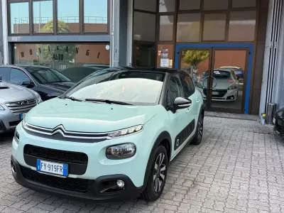 Usata Citroën C3 Shine 83 CV (61 kW) 2019 Verde Utilitaria