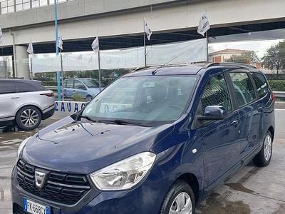 Usata Dacia Lodgy 101 CV (74 kW) 2017 Blu Monovolume