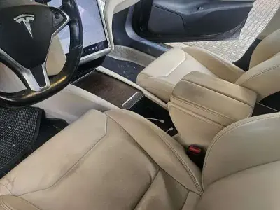 Usata Tesla Model S 135 kW (184 CV) 2018 Utilitaria