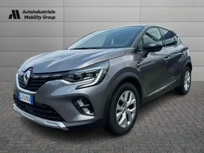 Usata Renault Captur Intens 101 CV (74 kW) 2022 Grigio SUV