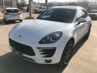 Porsche Macan S