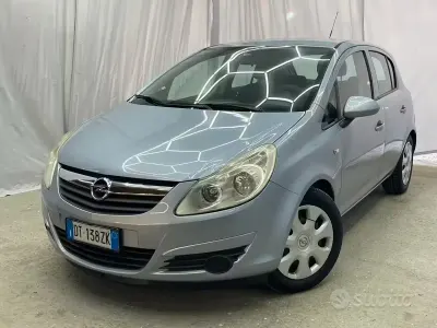 Usata Opel Corsa Enjoy 80 CV (58 kW) 2009 Blu Utilitaria