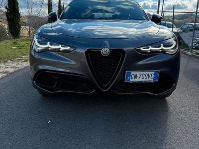 Usata Alfa Romeo Stelvio Sprint 210 CV (154 kW) 2023 Grigio SUV