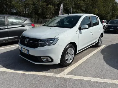 Usata Dacia Sandero 101 CV (74 kW) 2020 Bianco Berlina