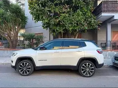 Usata Jeep Compass 170 CV (125 kW) 2018 Bianco SUV