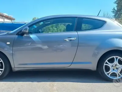 Usata Alfa Romeo MiTo 120 CV (88 kW) 2008 Grigio Utilitaria