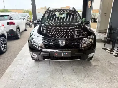 Usata Dacia Duster 109 CV (80 kW) 2017 Nero SUV