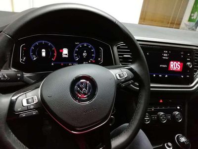 Usata VW T-Roc Style 116 CV (85 kW) 2019 Grigio SUV