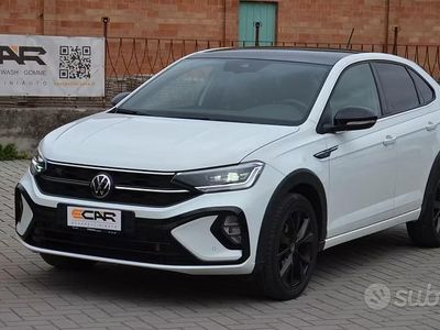 Begagnad VW Taigo R-line 110 HK (80 kW) 2023 Vit SUV