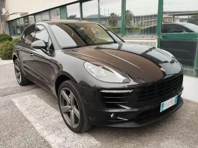 Usata Porsche Macan 250 CV (183 kW) 2016 Grigio SUV