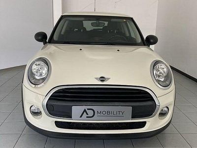 Usata Mini ONE 101 CV (74 kW) 2017 Bianco Utilitaria