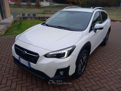 Usata Subaru XV Style 156 CV (114 kW) 2018 Bianco perlato SUV