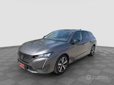 Occasion Peugeot 308 Allure 131 ch (96 kW) 2023 Gris Break