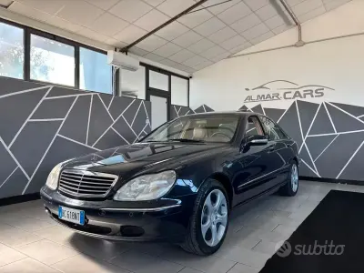 Usata Mercedes S320 224 CV (164 kW) 1999 Blu Berlina