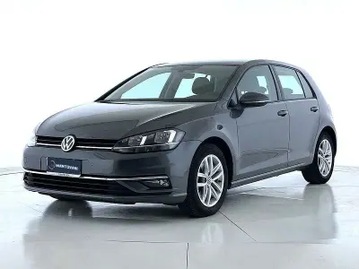 Usata VW Golf VII Business 116 CV (85 kW) 2018 Grigio scuro Utilitaria