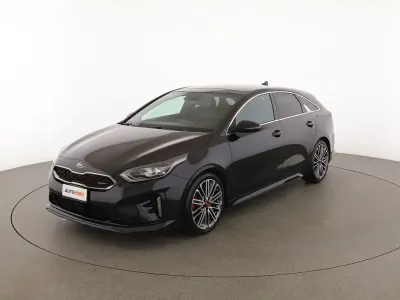 Usado Kia ProCeed GT 205 CV (150 kW) 2020 Negro Familiar
