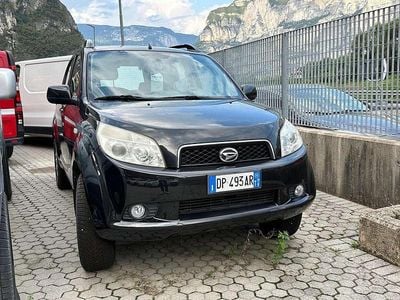 Usata Daihatsu Terios 105 CV (77 kW) 2008 Nero SUV