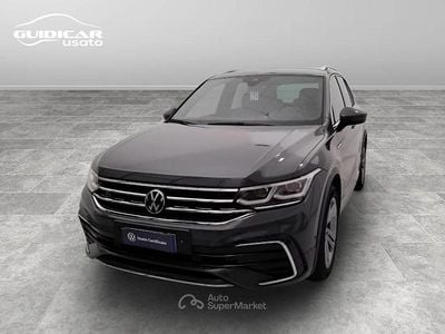 Usata VW Tiguan R-line 190 CV (139 kW) 2023 Grigio SUV