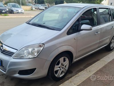 usata Opel Zafira 1.7 CDTI 110CV 2010