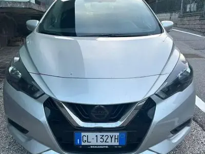 Usata Nissan Micra Acenta 92 CV (67 kW) 2022 Grigio Utilitaria