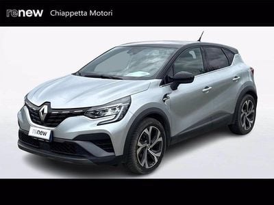 Usata Renault Captur RS Line 145 CV (106 kW) 2021 Grigio magnete tetto nero SUV