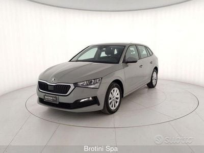 Usata Skoda Scala Ambition 95 CV (69 kW) 2023 Grigio Utilitaria