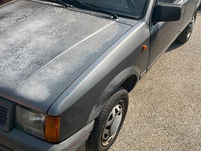 Usata Opel Corsa 1989 Grigio Berlina