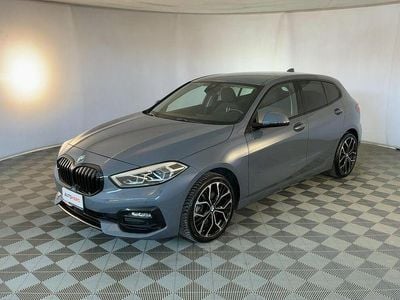 Occasion BMW 118 Sport Line 150 ch (110 kW) 2021 Gris Citadine